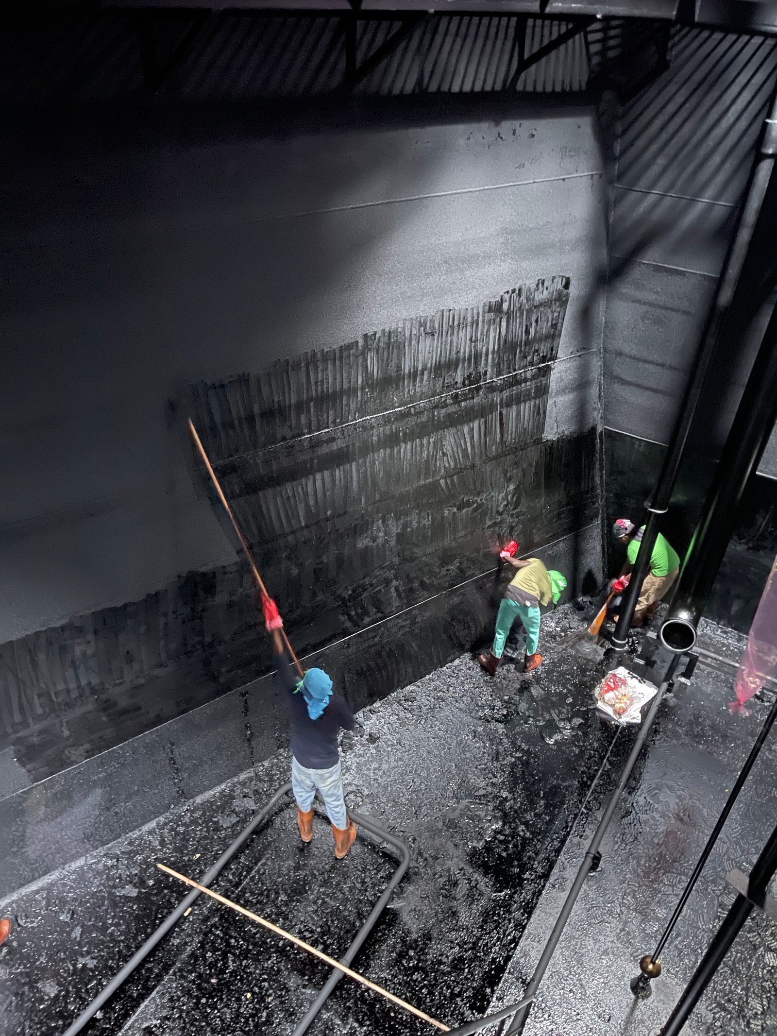 Tank cleaning works
